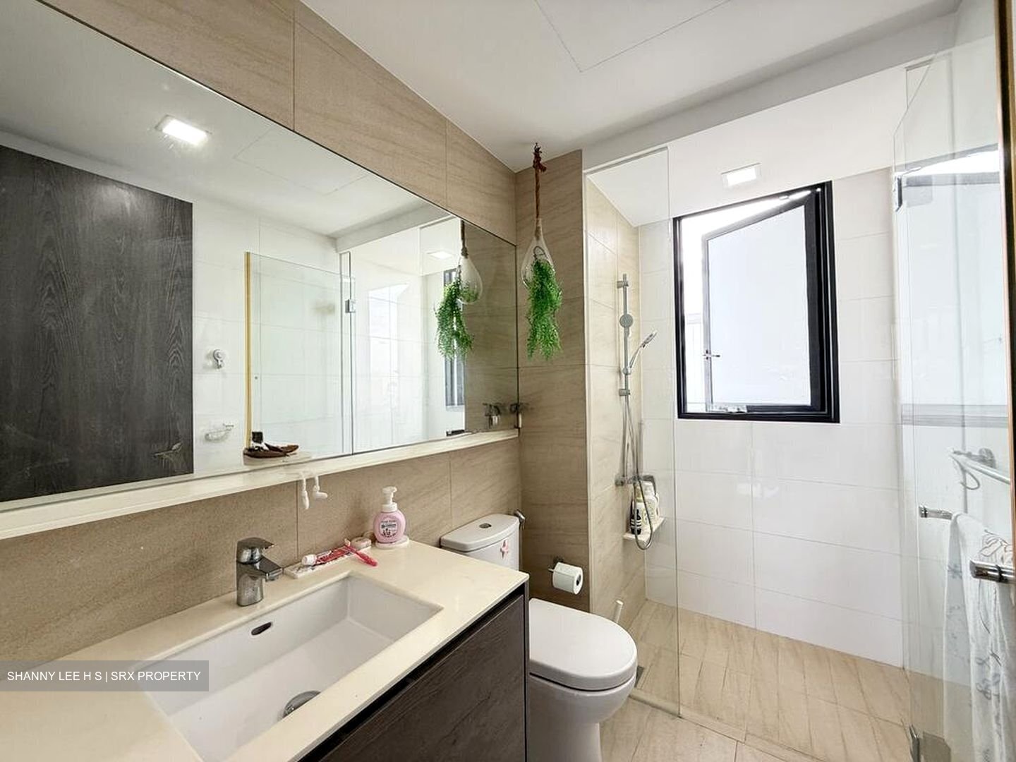 Lush Acres (D28), Condominium #502031271
